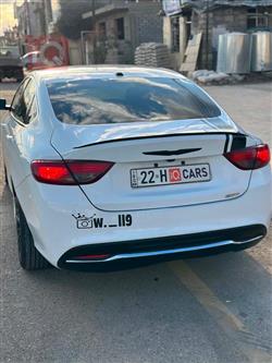 كرايسلر 200